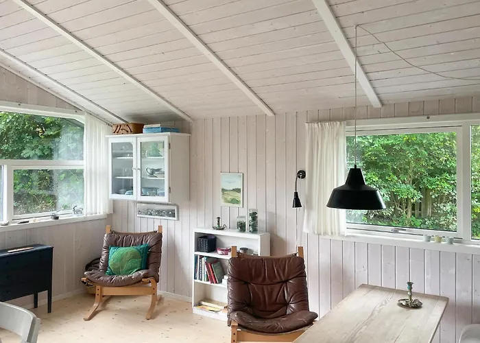 Holiday home Cozy In With Wifi *
